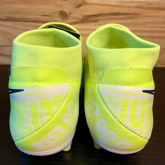 nike phantom ghost soccer cleats